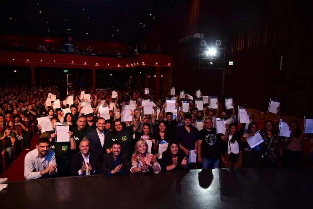 REGION OBJETIVO FOTO VILLA MARIA Acto terminalidad Jovenes y Adultos 2023