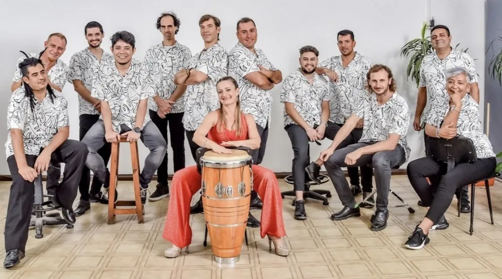 REGION OBJETIVO FOTO VILLA CARLOS PAZ PROGRAMA RITMOS ARGENTINOS foto_la_kumbata_1