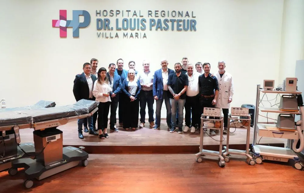REGION OBJETIVO FOTO VILLA MARIA ENTREGA EQUIPOS HOSPITAL PASTEUR