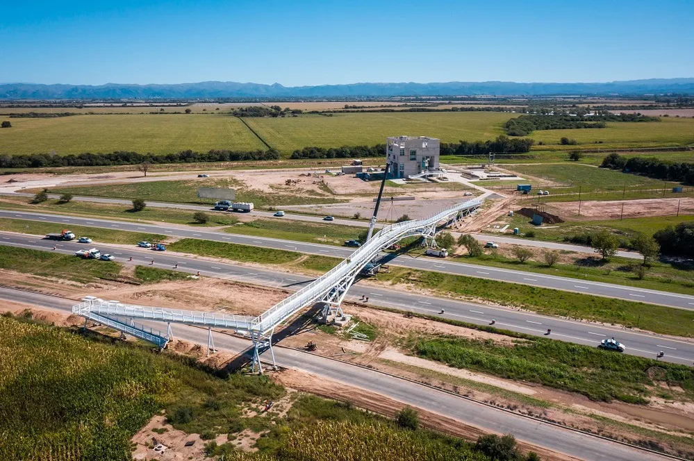 REGION OBJETIVO FOTO ESTACION JUAREZ CELMAN Pasarela-AJC-Hormigonado