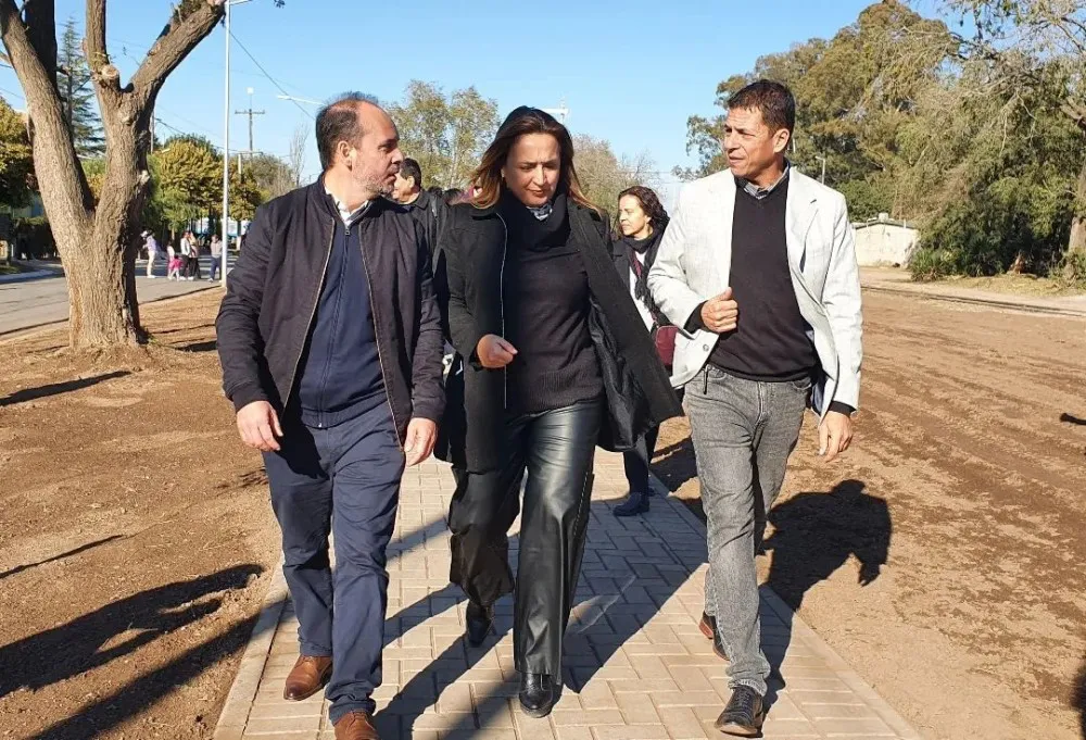 446585271_1144191613580491_7775147404479015323_n