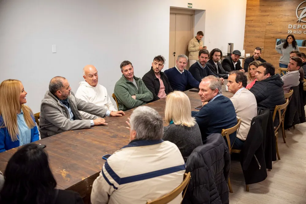 REGION OBJETIVO FOTO RIO CUARTO VUELO AEROLINEAS REINICIO REUNION