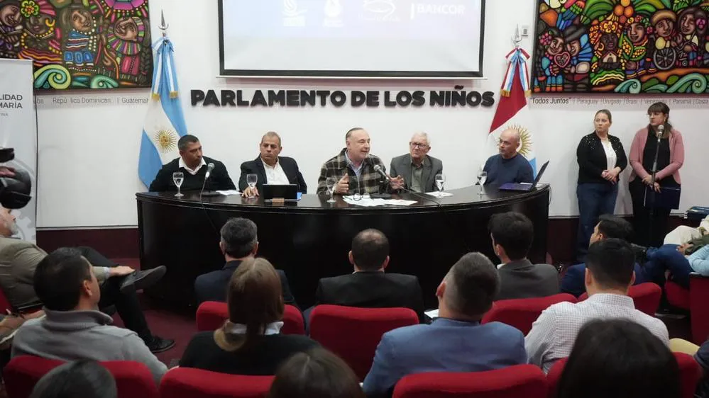 REGION OBJETIVO FOTO VILLA MARIA ANUNCIO MICROCREDITOS SERVICIOS