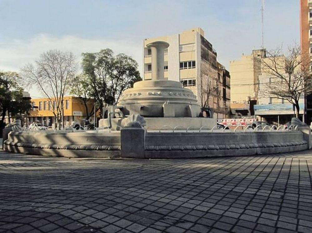REGION OBJETIVO FOTO VILLA MARIA PLAZA CENTENARIO