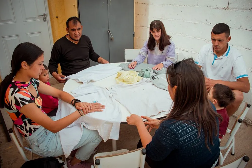 REGION OBJETIVO FOTO RIO TERCERO BOLSAS ECOLOGICAS REMERAS 2