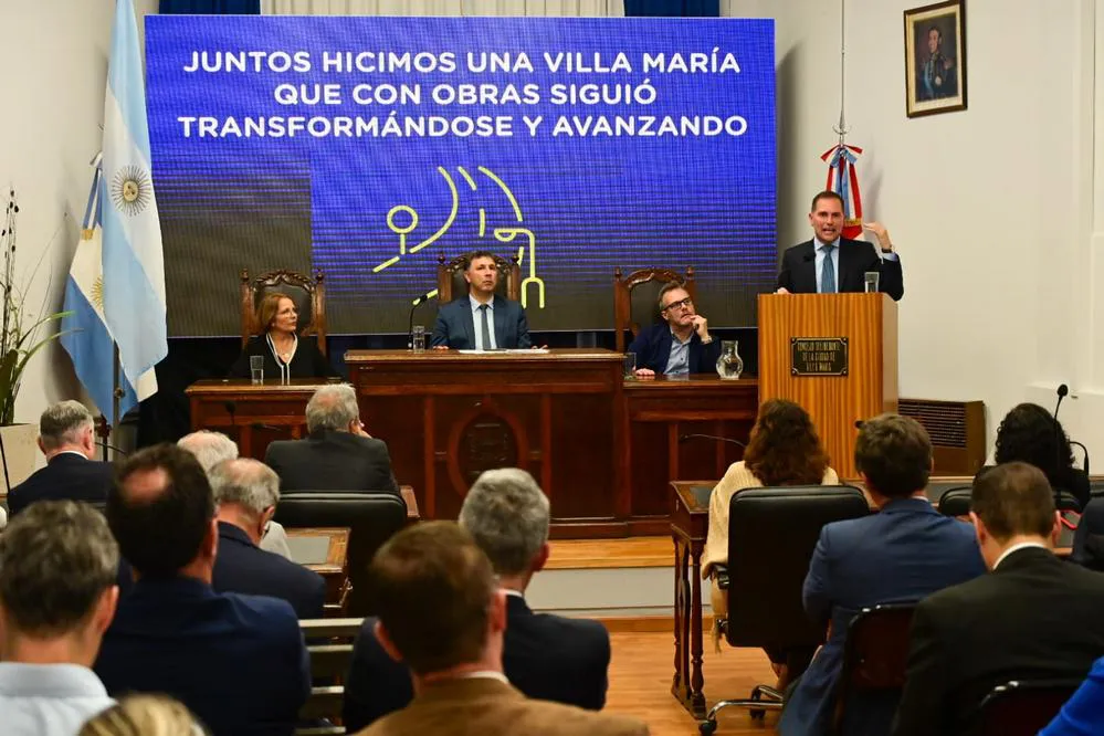 REGION OBJETIVO FOTO VILLA MARIA  informe de Gestion intendente Martin Gill 04