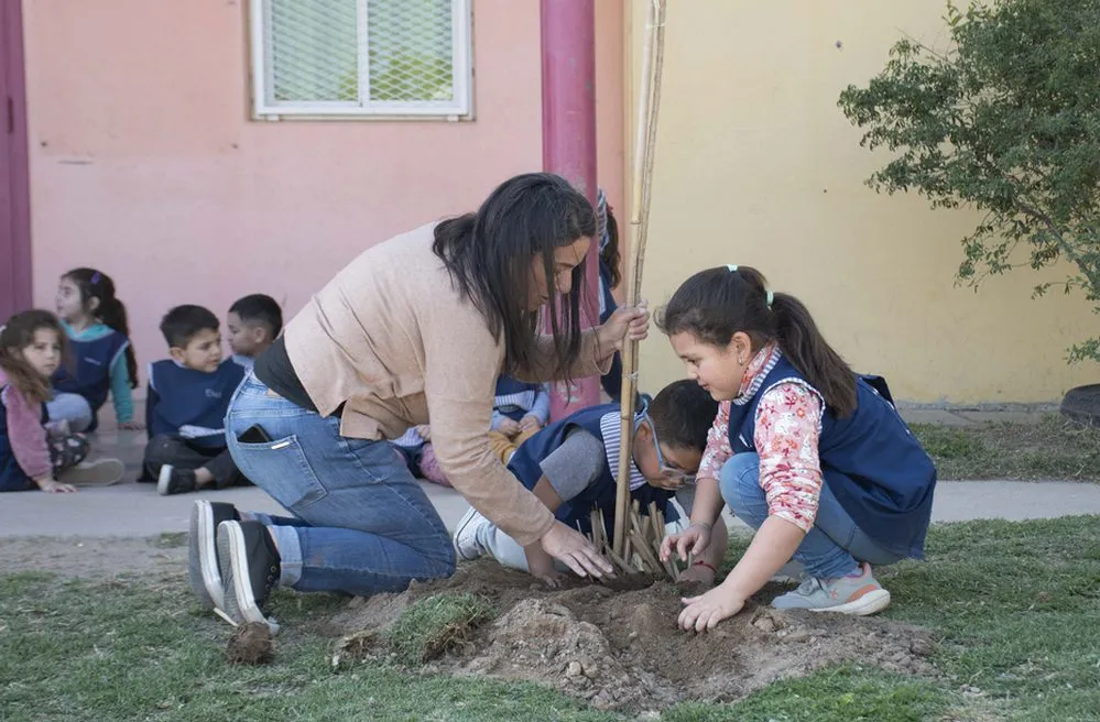 REGION OBJETIVO FOTO RIO CUARTO Forestando en Escuelas_37