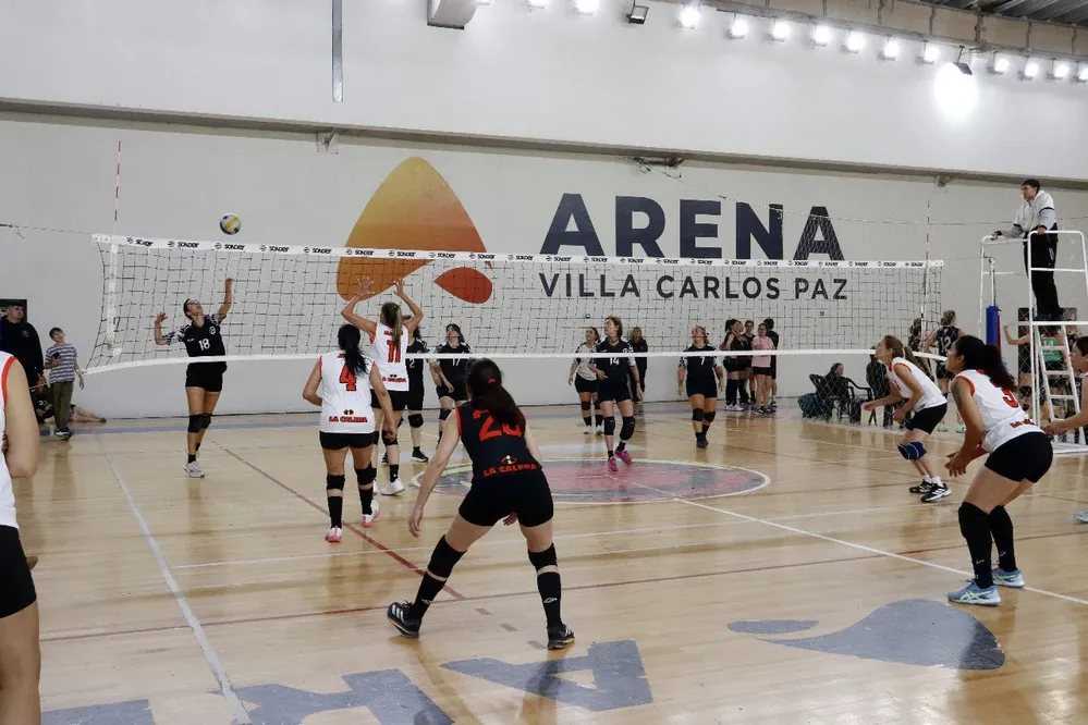 REGION OBJETIVO FOTO VILLA CARLOS PAZ FINDE 081125 9