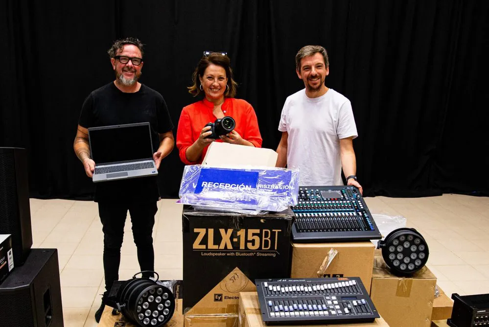 REGION OBJETIVO FOTO COLONIA CAROYA EQUIPOS CASA CULTURA