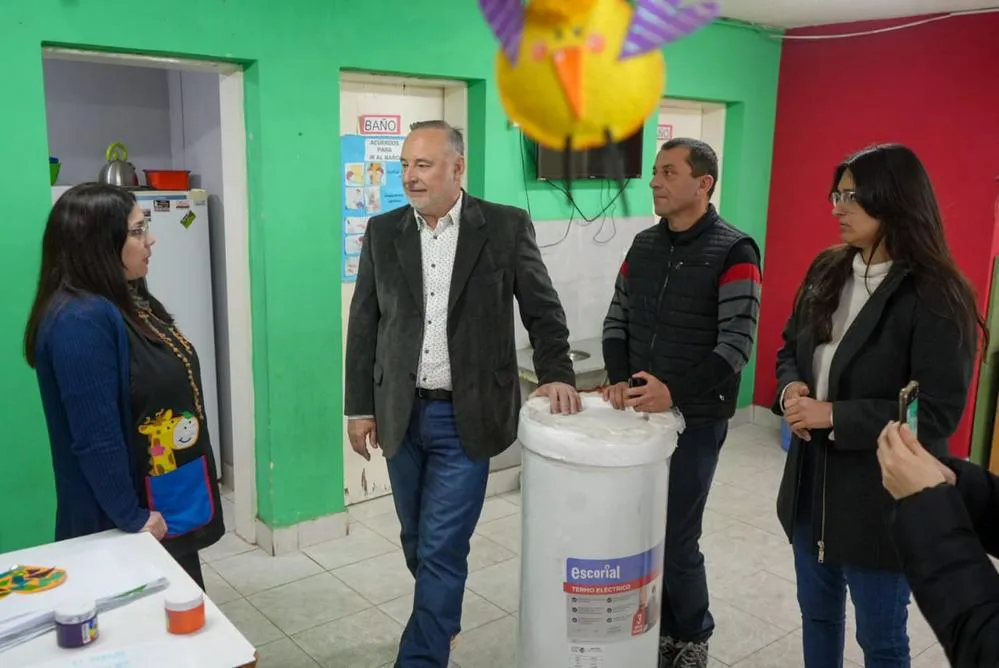 REGION OBJETIVO FOTO VILLA MARIA ESCUELAS CALEFACCIONADAS 11