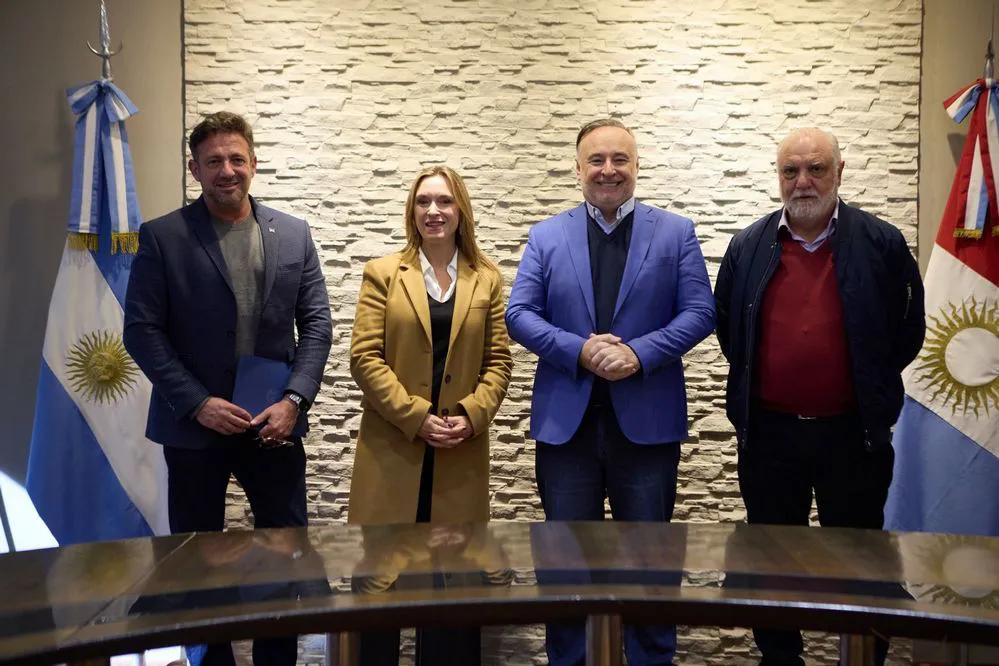 REGION OBJETIVO FOTO VILLA MARIA UNIVERSIDAD SIGLO XXI ANUNCIO