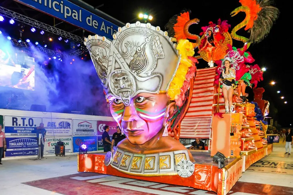 REGION OBJETIVO FOTO ARIAS CARNAVAL FACE 1