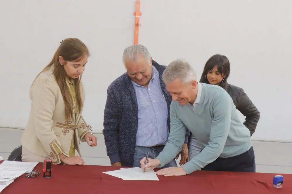 REGION OBJETIVO FOTO VILLA CARLOS PAZ ESCRITURAS BARRIO COLINAS