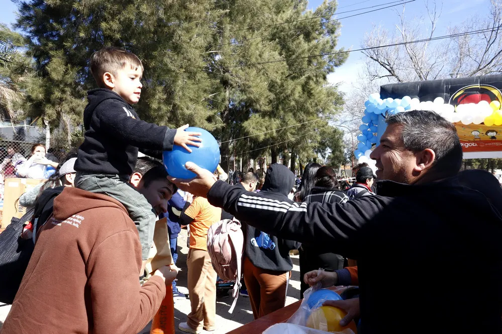 REGION OBJETIVO FOTO VILLA CARLOS PAZ DIA DEL NIÑO 2025 6