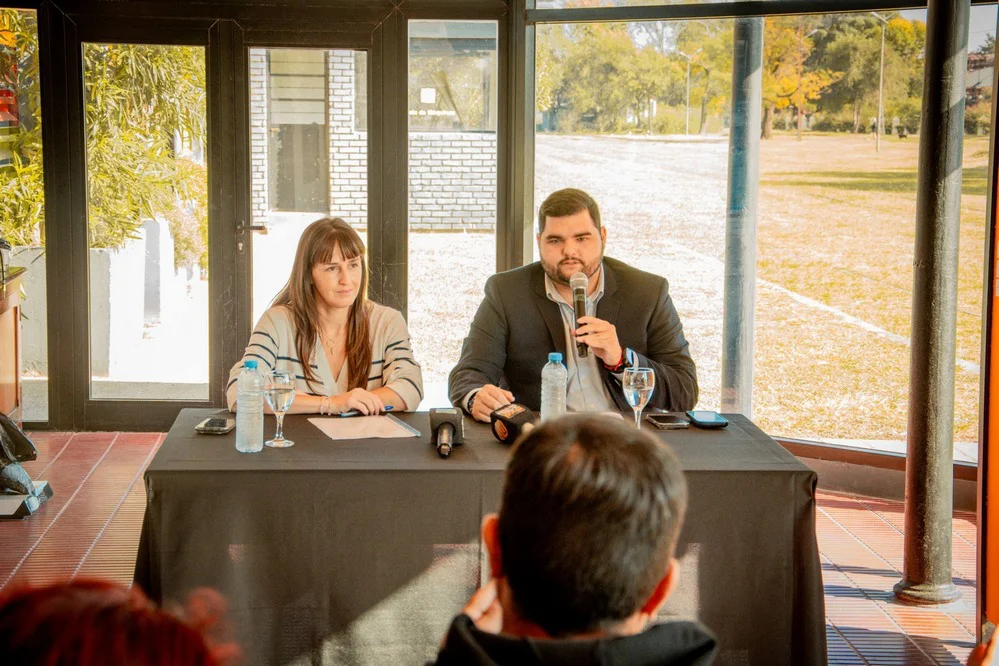 REGION OBJETIVO FOTO RIO TERCERO UNIVERSIDAD POPULAR CURSOS
