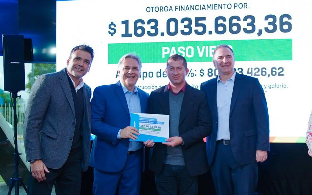 REGION OBJETIVO FOTO LLARYORA FONDOS ESCUELAS