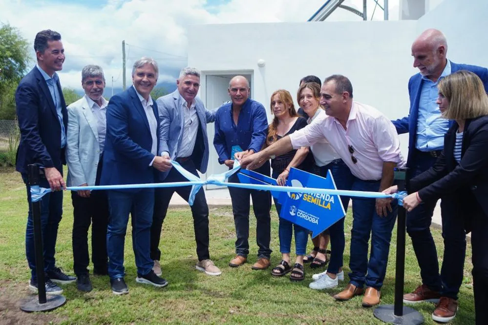 REGION OBJETIVO FOTO VILLA LAS ROSAS NONO INAUGURACION