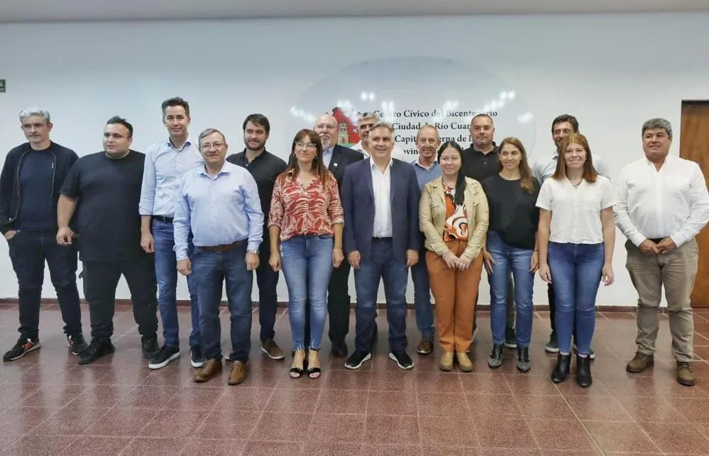 REGION OBJETIVO FOTO CORONEL MOLDES LLARYORA RELLENO SANITARIO
