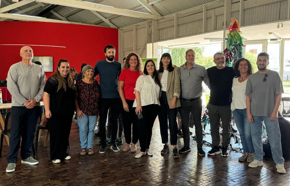 REGION OBJETIVO FOTO VILLA MARIA FERIA ECONAVIDAD ANUNCIO