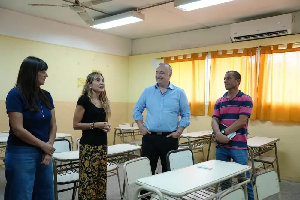 REGION OBJETIVO FOTO VILLA MARIA OBRAS ESCUELA ROSARIO VERA