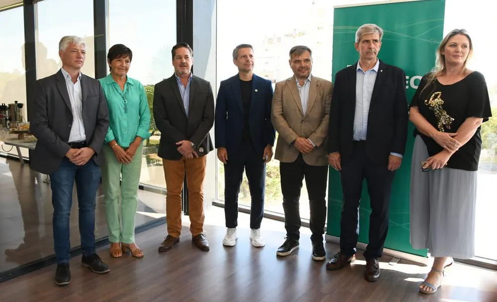 REGION OBJETIVO FOTO SAN FRANCISCO REUNION REGION CENTRO ENERGIA