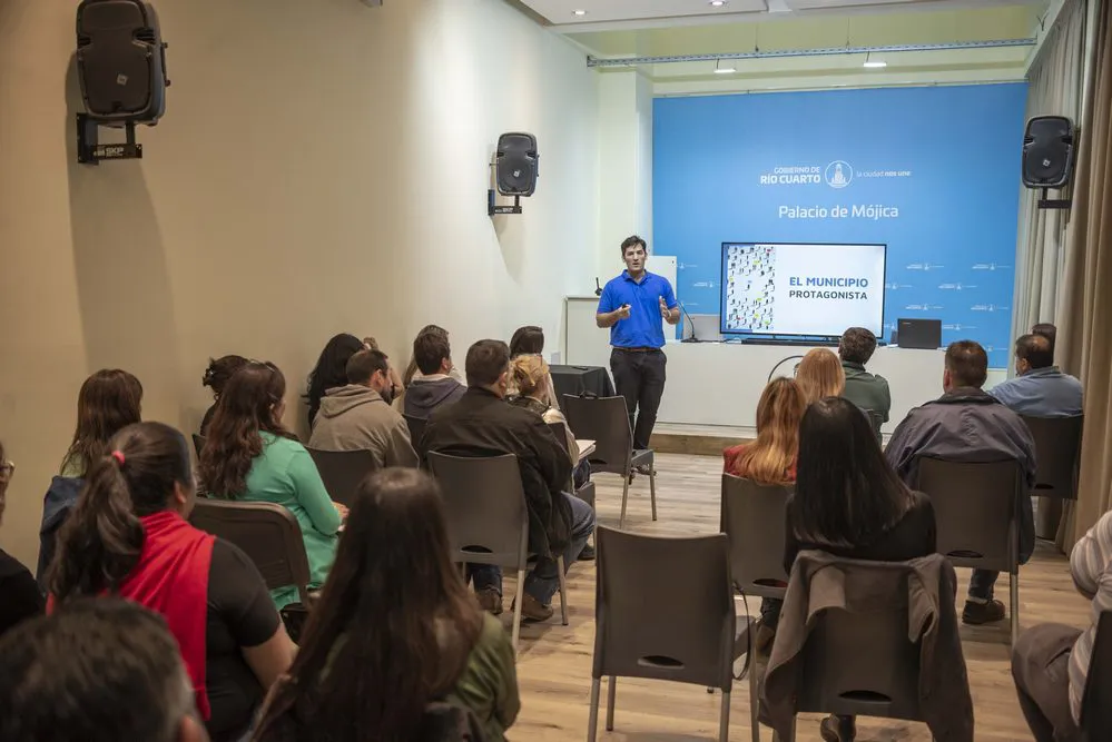 REGION OBJETIVO FOTO RIO CUARTO Capacitación_Economía