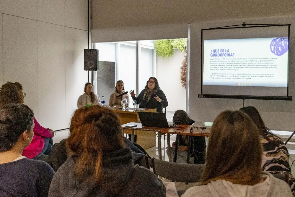 REGION OBJETIVO FOTO RIO CUARTO Conversatorio Diversidad Corporal (1)