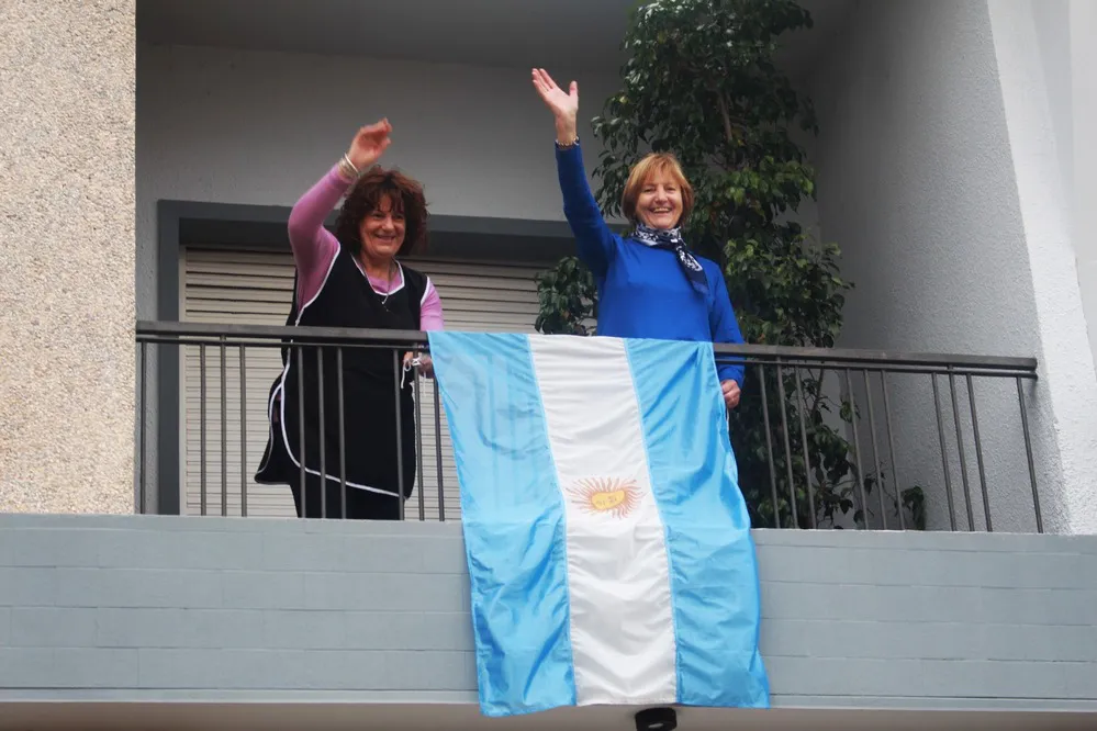 REGION OBJETIVO FOTO RIO CUARTO Preparativos 25 de Mayo (2)