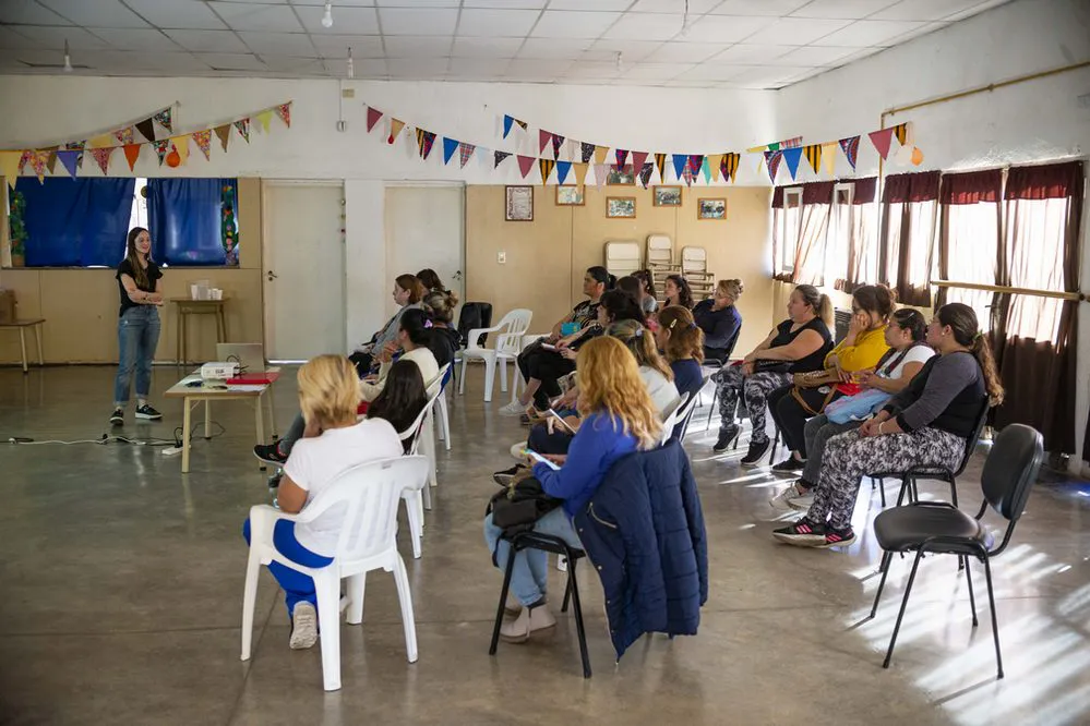 REGION OBJETIVO FOTO RIO CUARTO CURSOS Trama