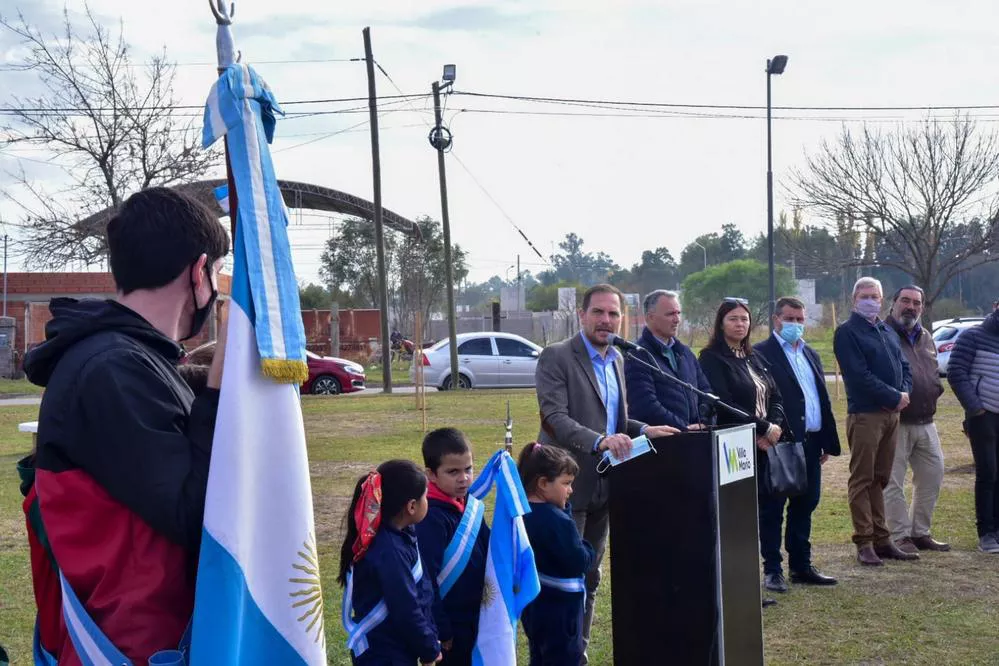 REGION OBJETIVO FOTO VILLA MARIA Dia del Himno 02