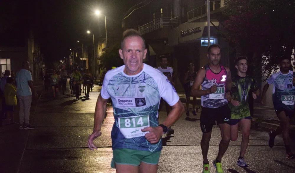 REGION OBJETIVO FOTO RIO CUARTO MARATON DE LOS DOS AÑOS 1