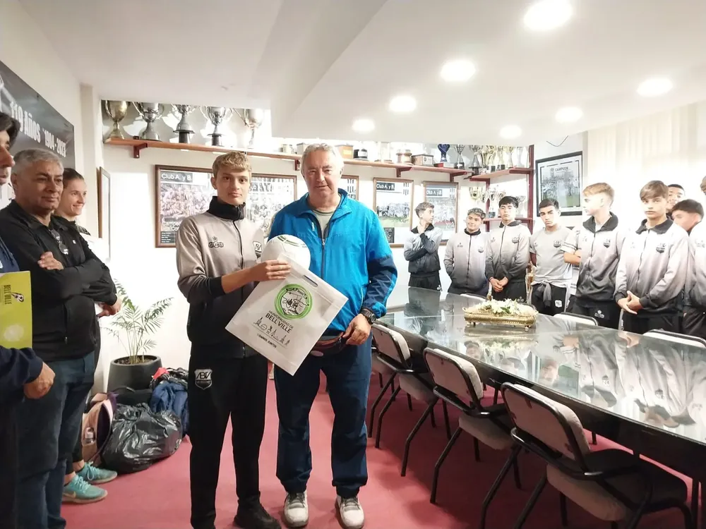 REGION OBJETIVO FOTO BELL VILLE FIESTA DE LA PELOTA CAMPEONATO SUB15