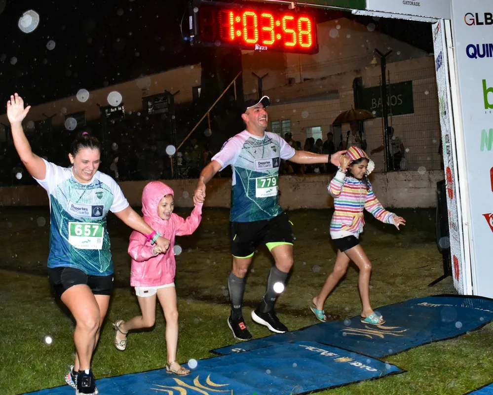 REGION OBJETIVO FOTO RIO CUARTO MARATON DE LOS DOS AÑOS 2