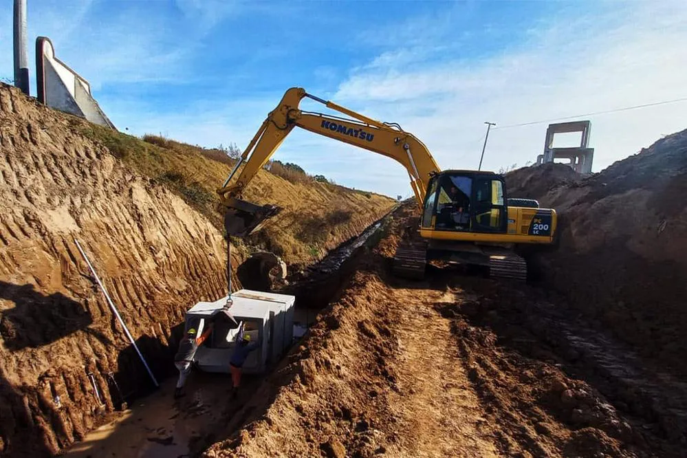 REGION OBJETIVO FOTO MONTE MAIZ OBRA CANAL PRINCIPAL