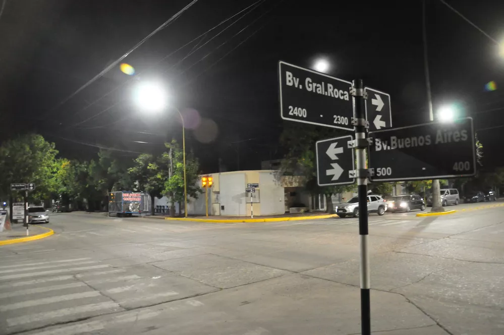 REGION OBJETIVO FOTO SAN FRANCISCO LUCES LED ROCA BS AS