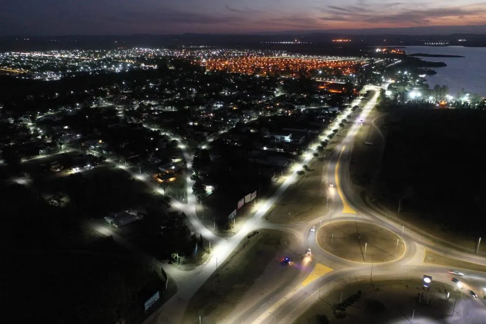 REGION OBJETIVO FOTO RIO TERCERO ILUMINACION AUTOVIA