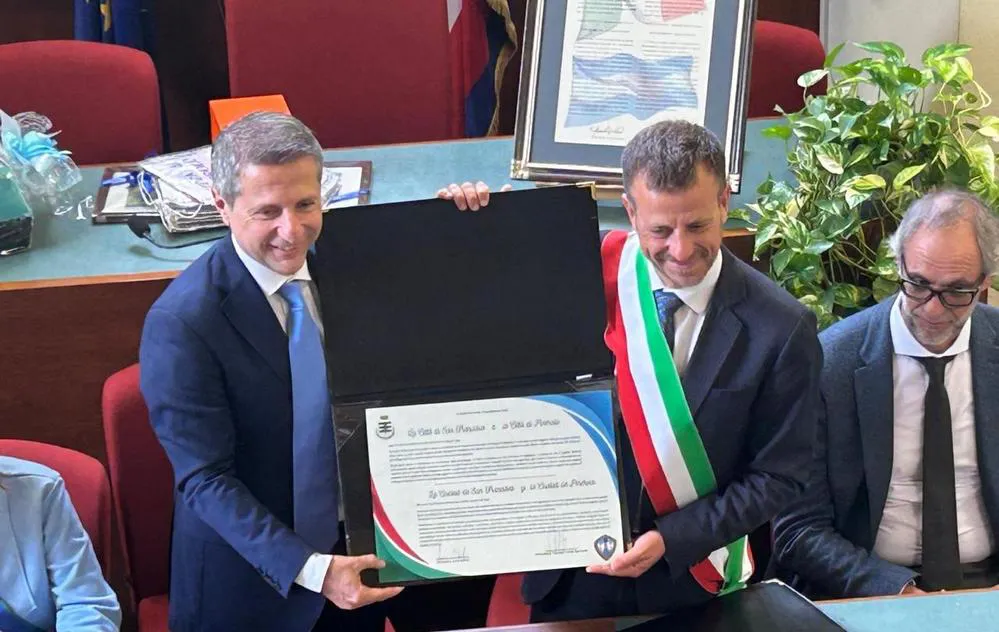 REGION OBJETIVO FOTO SAN FRANCISCO BERNARTE ITALIA 1