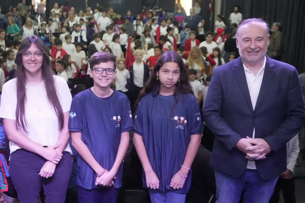 REGION OBJETIVO FOTO VILLA MARIA REUNION INTENDENTE NIÑOS