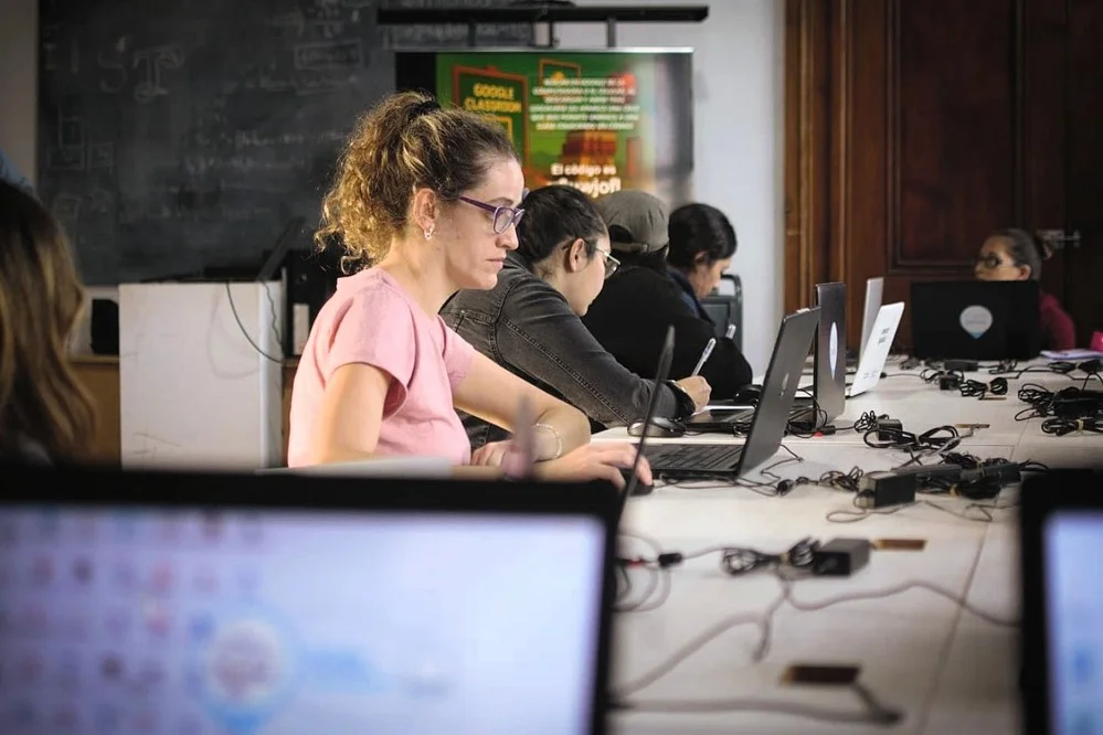 REGION OBJETIVO FOTO RIO CUARTO ESCUELA DE OFICIOS