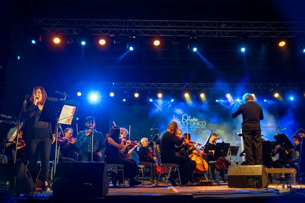 REGION OBJETIVO FOTO RIO CUARTO OTOÑO POLIFONICO 8