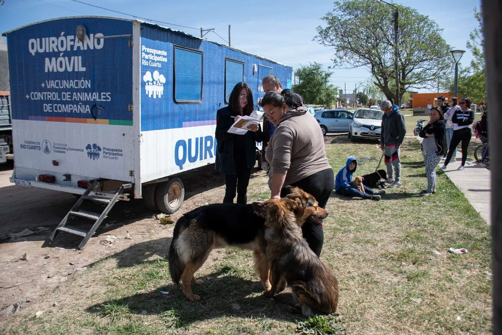 REGION OBJETIVO FOTO RIO CUARTO DESCACHARREO ZOONOSIS 2