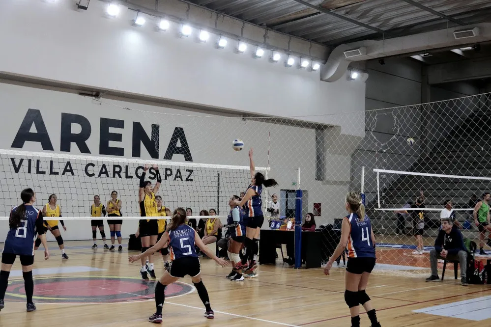 REGION OBJETIVO FOTO VILLA CARLOS PAZ FINDE LARGO - 2024-06-23T193704.880