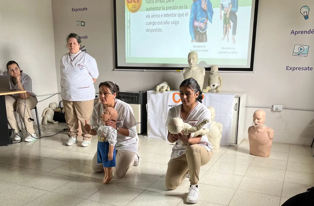 REGION OBJETIVO FOTO VILLA MARIA CAPACITACION PRIMEROS AUXILIOS