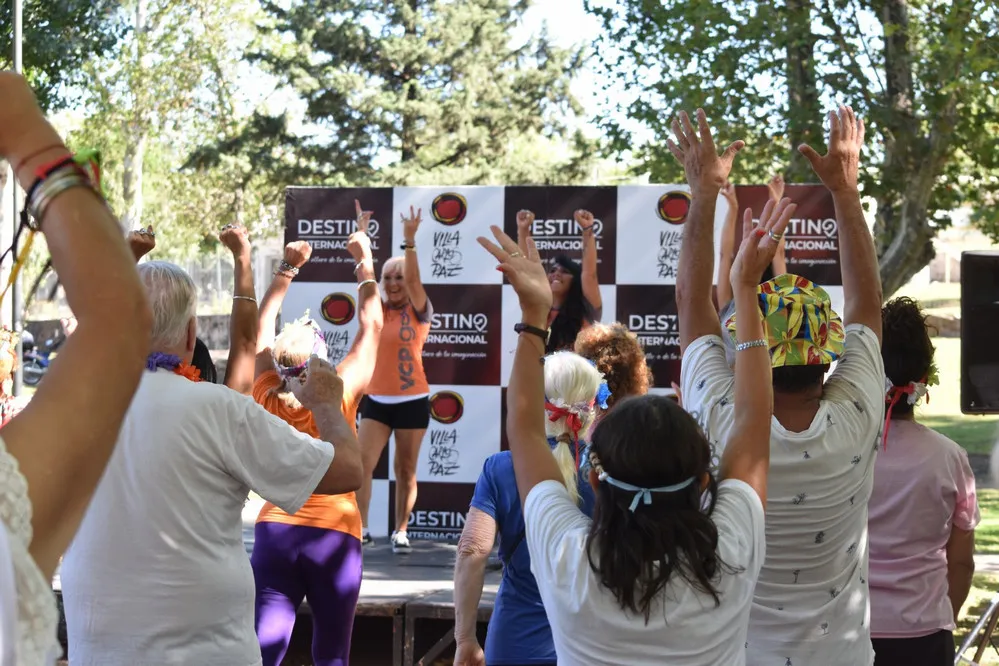 REGION OBJETIVO FOTO VILLA CARLOS PAZ ADULTOS CARNAVAL 2