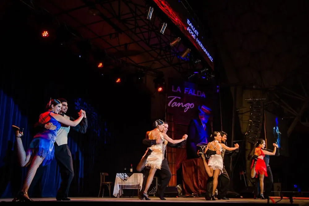 REGION OBJETIVO FOTO LA FALDA FESTIVAL TANGO Tango2018_1