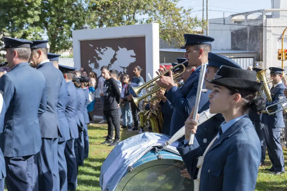 REGION OBJETIVO FOTO RIO CUARTO ACTOS MALVINAS 2024 5