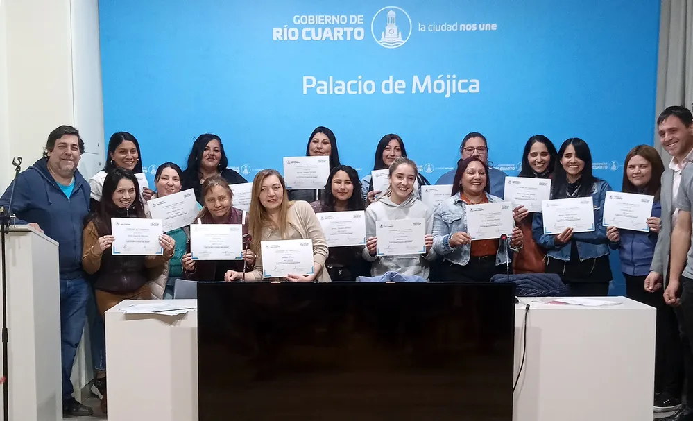 REGION OBJETIVO FOTO RIO CUARTO Certificados Taller de Motos 19-09-2023