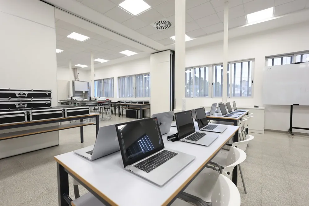 REGION OBJETIVO FOTO TOTORAL ESCUELA PROA