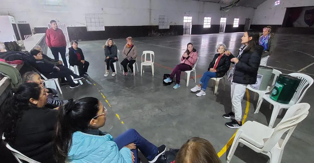 REGION OBJETIVO FOTO BELL VILLE ECOACCION CHARLAS