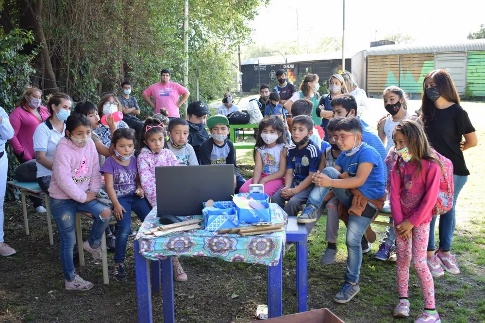 REGION OBJETIVO FOTO RIO CUARTO LIBRO ACTIVIDADES 1